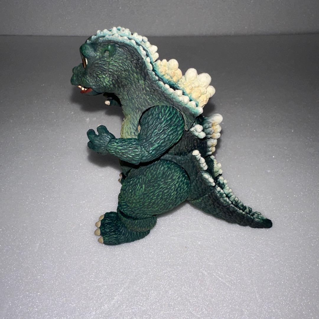 S.H.MonsterArts リトルゴジラ フィギュア