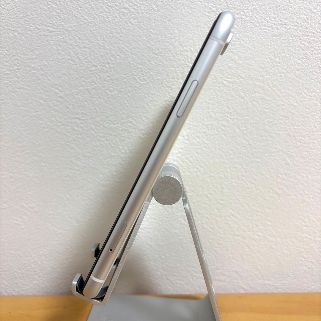 【美品】iPhone XR ホワイト 128GB バッテリー86% SIMフリー