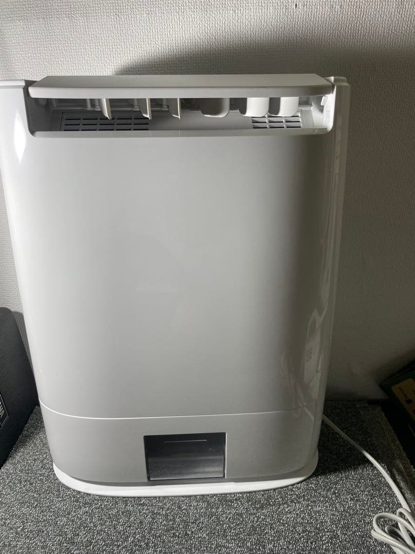 【美品】パナソニック 衣類乾燥除湿機 F-YZS60 2019年