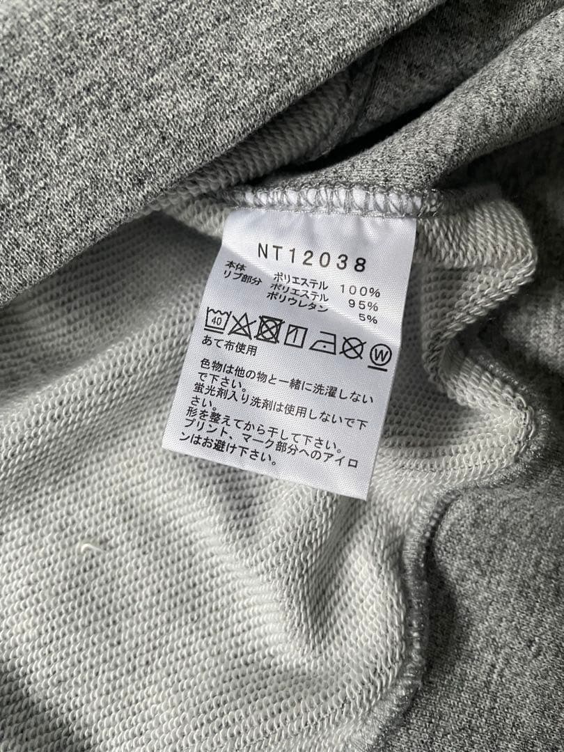 新品未使用ザノースフェイススエット