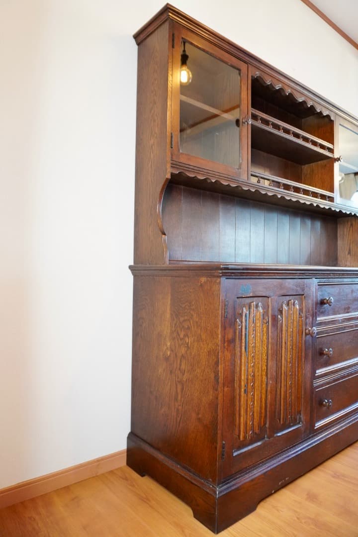 ド*ん様 イギリス アンティーク カップボード 1940年代