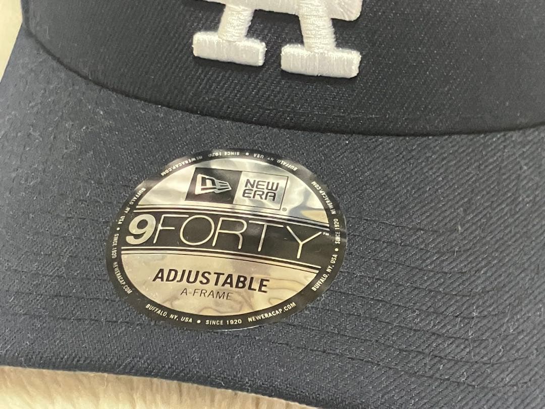 レアアイテムドジャース2024公式キャップ大谷翔平背番号17&サイン銀糸刺繍入り