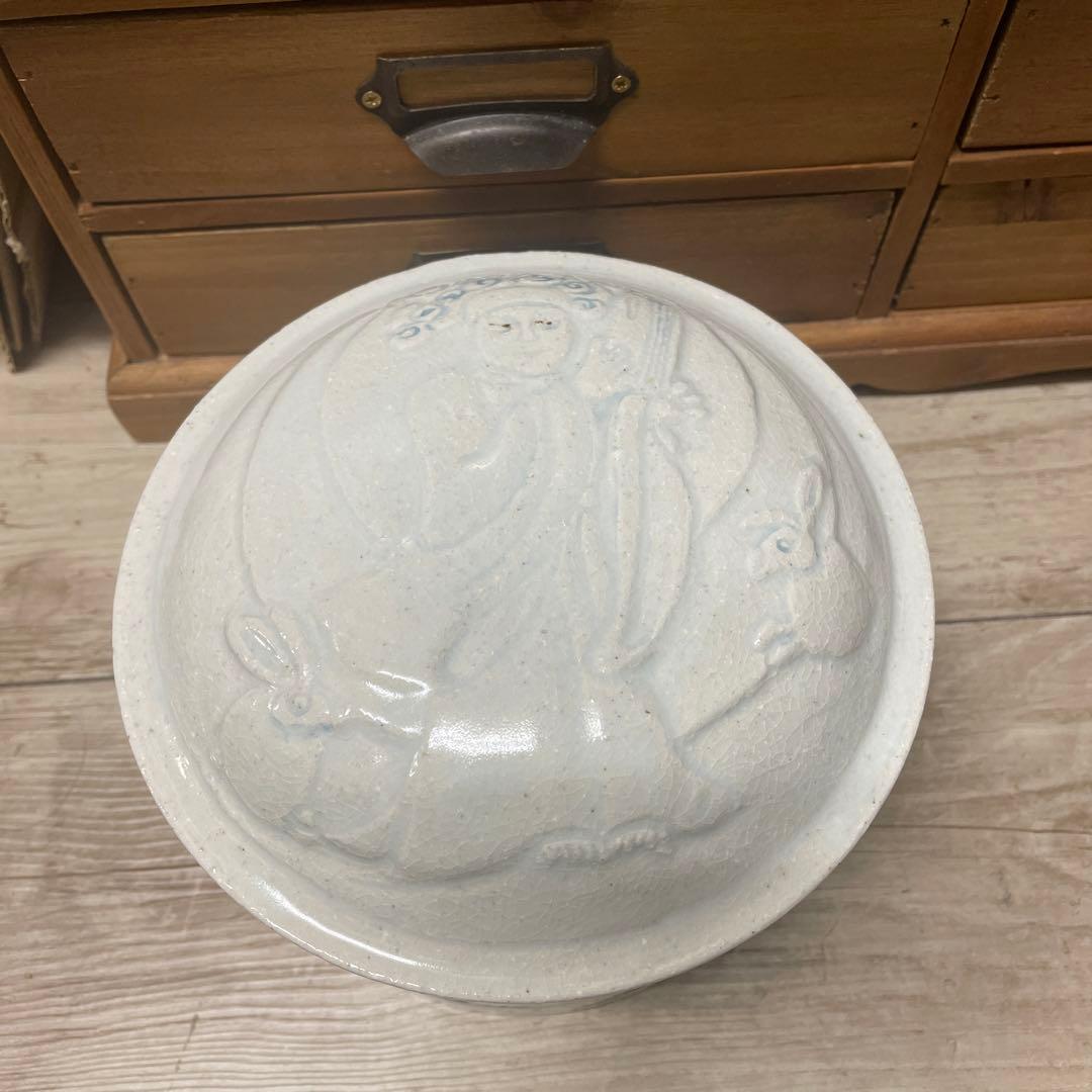 松本郁美　貫入色絵二段重箱（女人神）蓋物