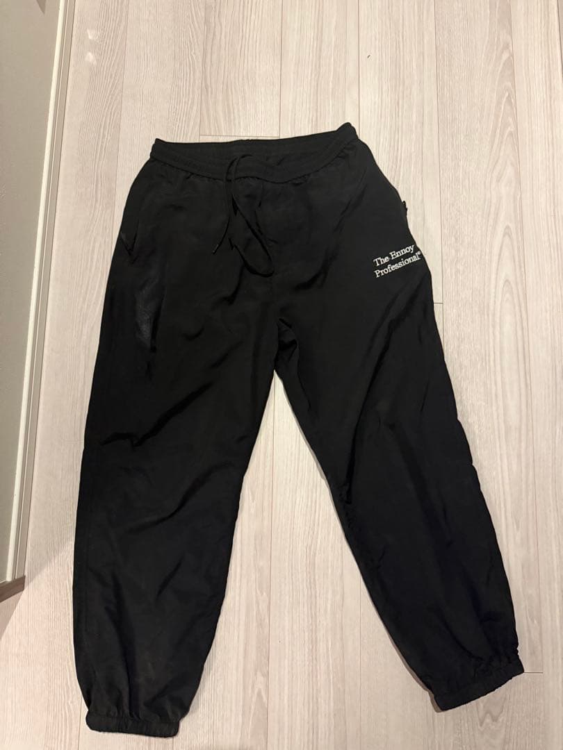 The Ennoy Professional ブラックナイロンジャケット上下