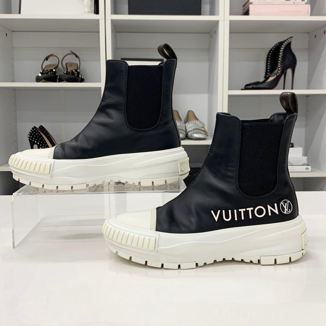ヴィトン スクァッドライン モノグラム レザー ロゴ サイドゴア アンクルブーツ