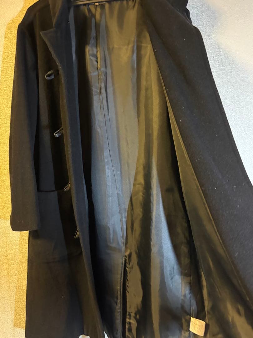 カルバン・ クラインの黒いダッフルコート