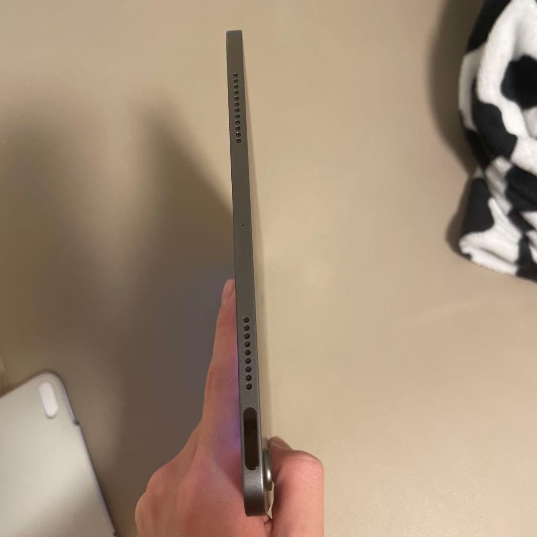 c*y様 iPad Air 5グレー 本体