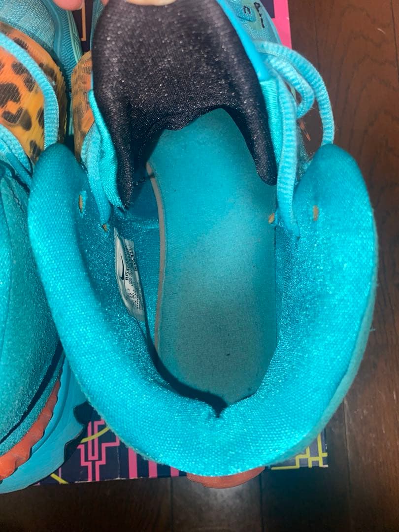 【美品】 NIKE KYRIE 6（カイリー6）水色カラー