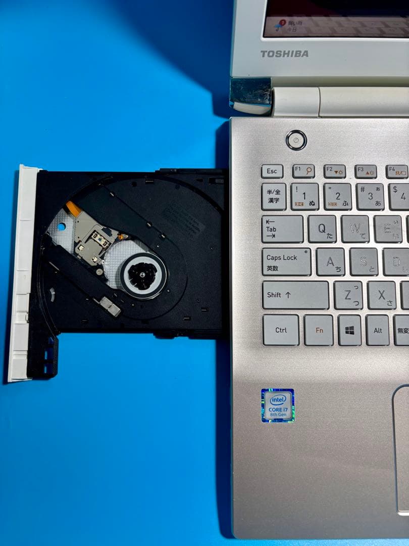 東芝 dynabook T65/HG SSD 2TB(新品) メモリ32GB