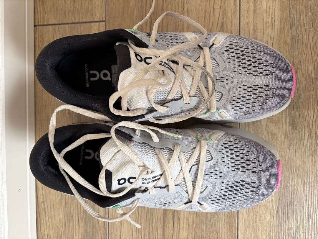 スパイク・シューズ On Cloudsurfer2 25.5cm