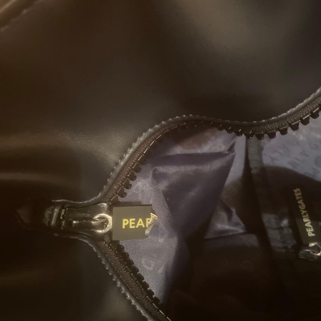 PEARLY GATES ブラックナイロンバッグ