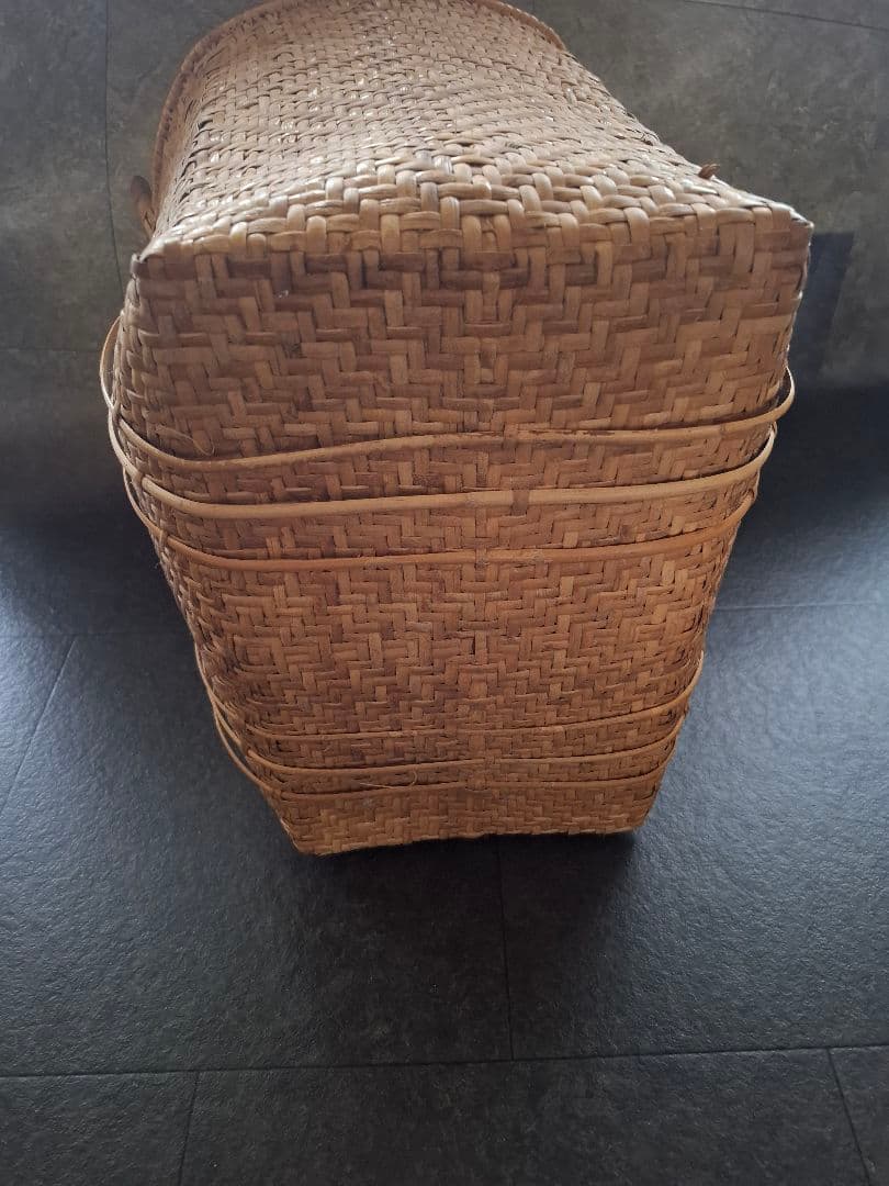 籠バック　竹細工 籠バック アンティーク　竹編バッグ　マルシェバッグ