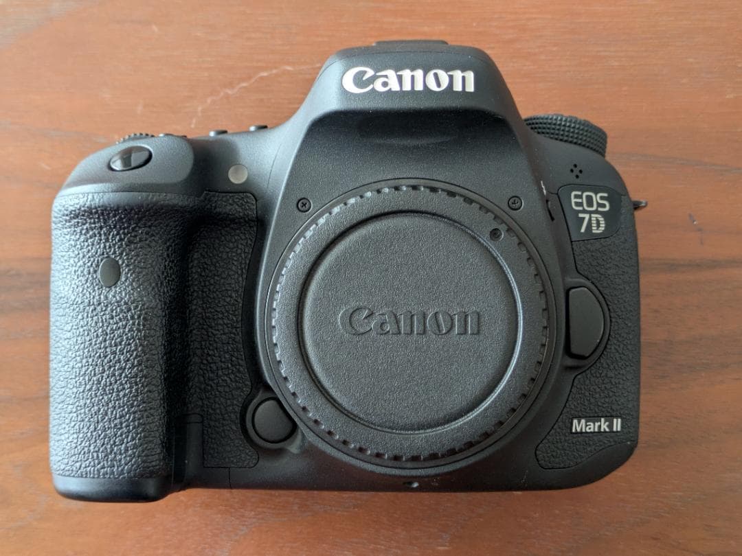 Canon キャノン EOS 7D Mark2 ボディ オリジナルジャケット付