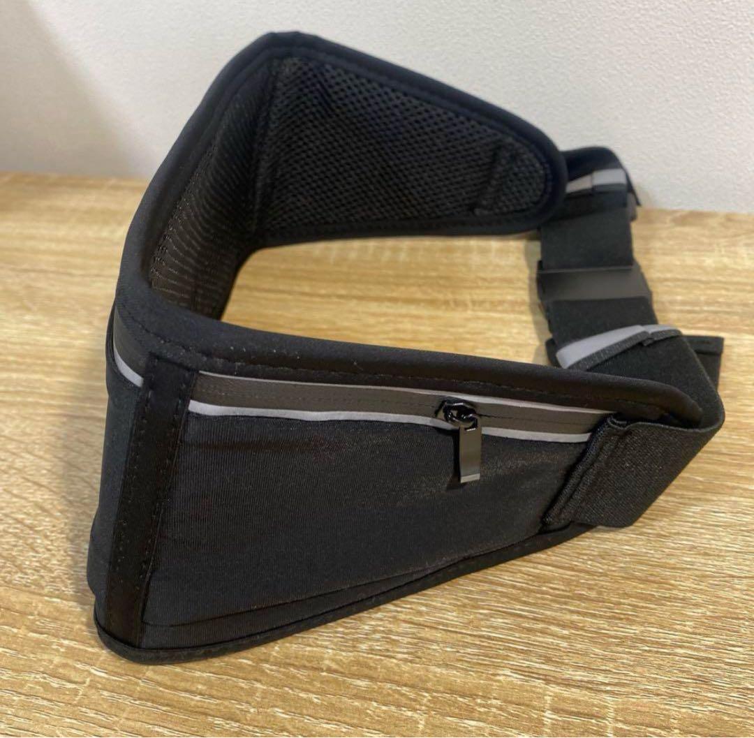 ランニングポーチ　ウエストポーチ　多機能　スマホ対応　軽量