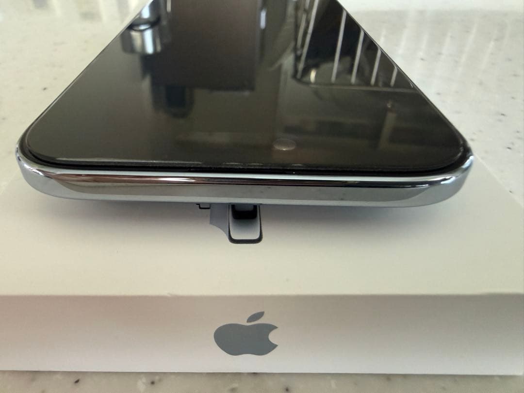 ⭐︎極美品　iPhone Air 256MB スカイブルー　SIMフリー