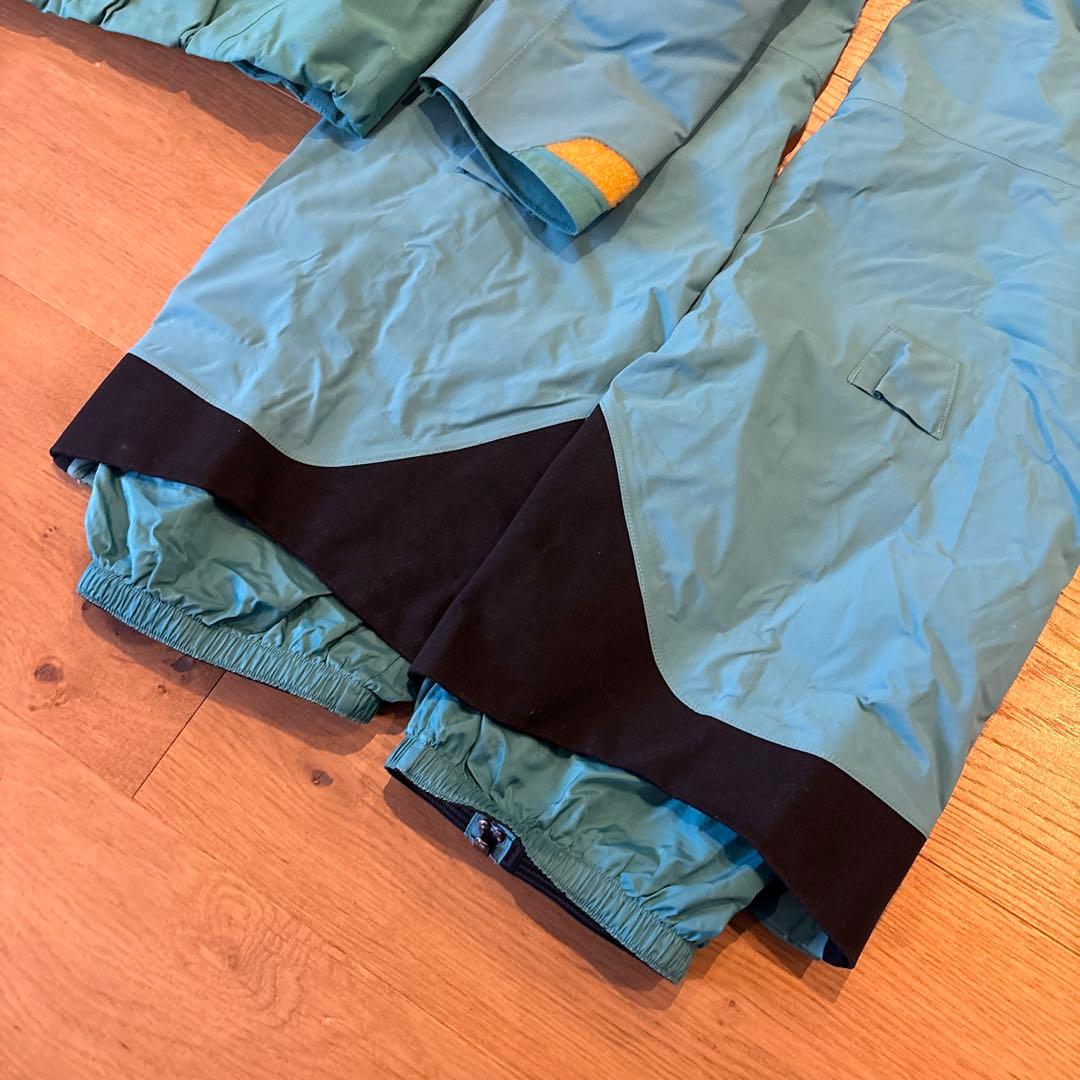 2018 ak バートン　ビブパンツとジャケットセット美品