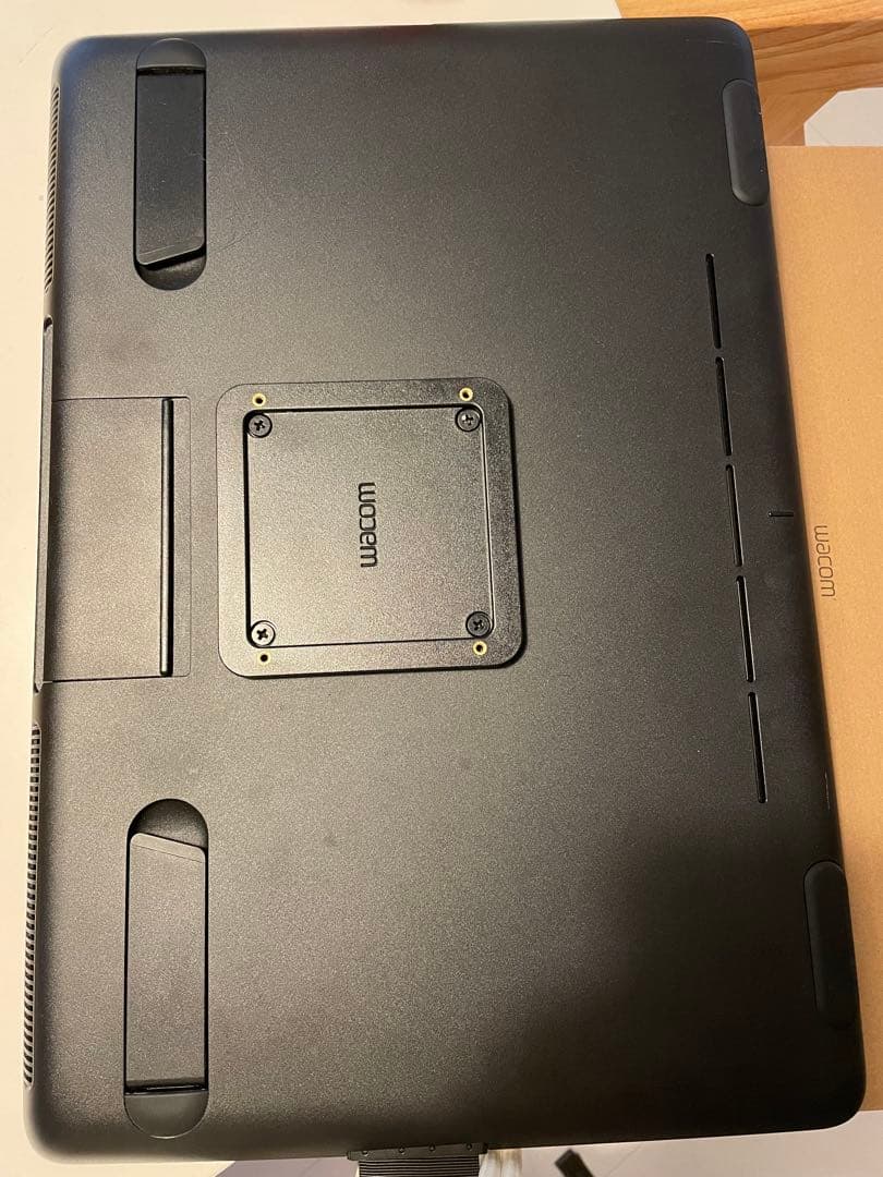 Wacom Cintiq 16 液晶ペンタブレット 本体 純正スタンド付き