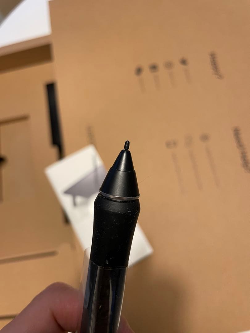 Wacom Cintiq 16 液晶ペンタブレット 本体 純正スタンド付き