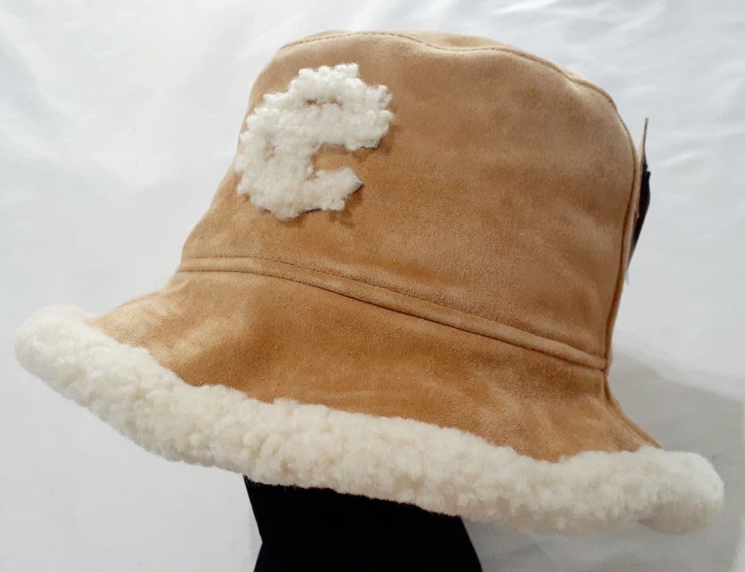 UGG × TELFAR バケットハット