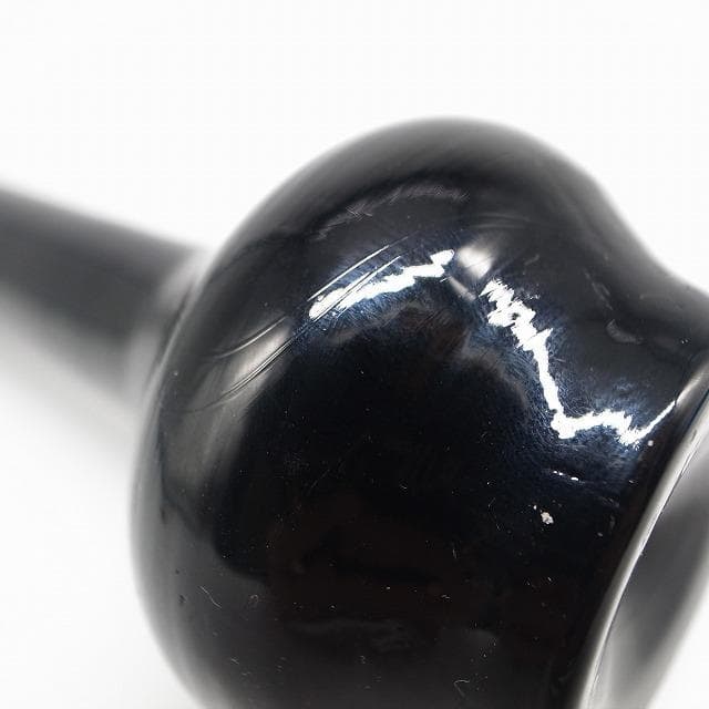 アンティーク　黒色ガラス　一輪挿し　ブラック