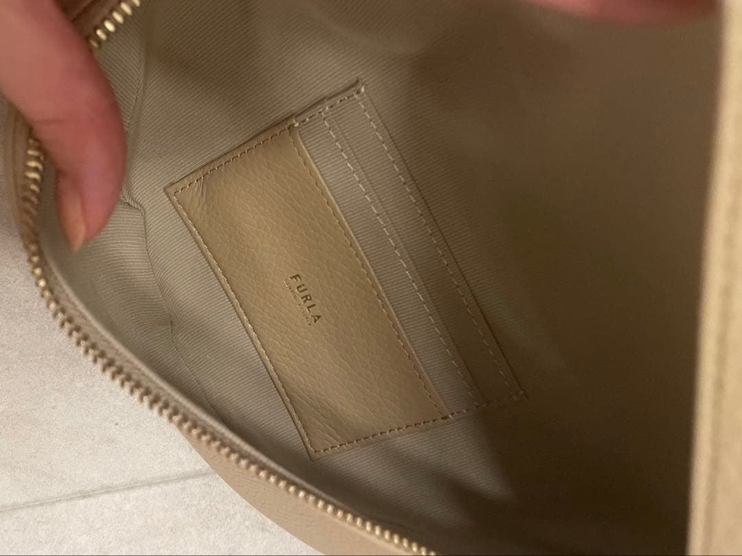 FURLA フルラ ボディバッグ