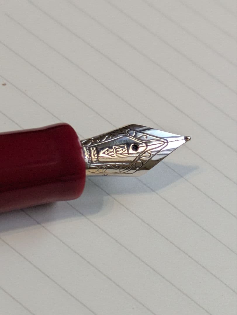 DELTA デルタ 万年筆 ヴィア ベネット レッド M