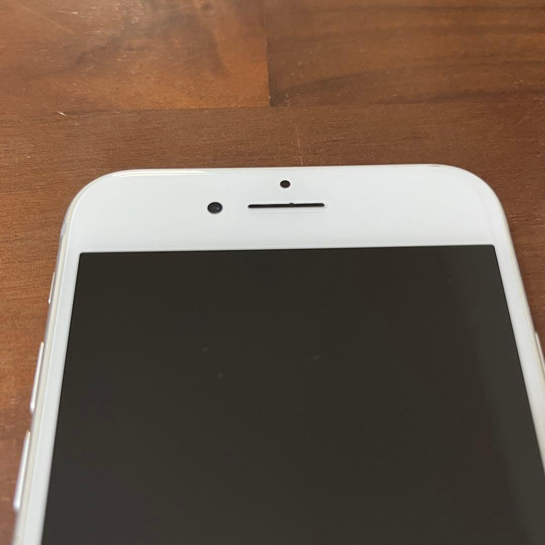 Apple iPhone 8 64GB シルバー