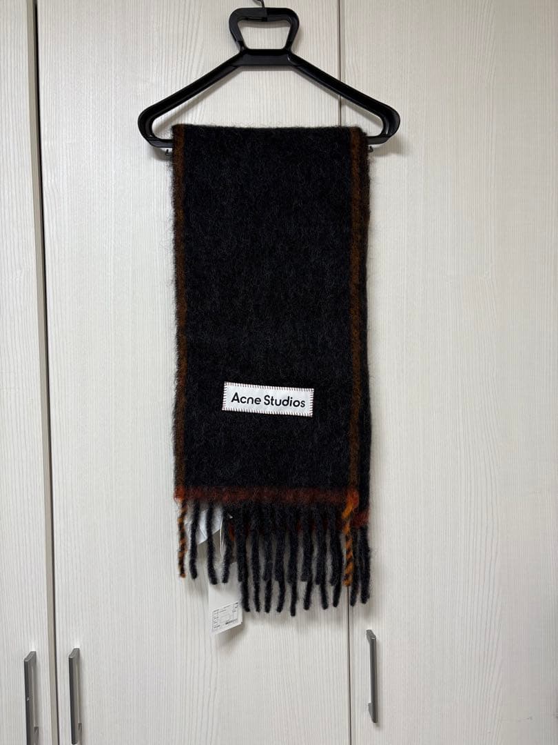 新品 Acne Studios ウールモヘアスカーフ ブラック