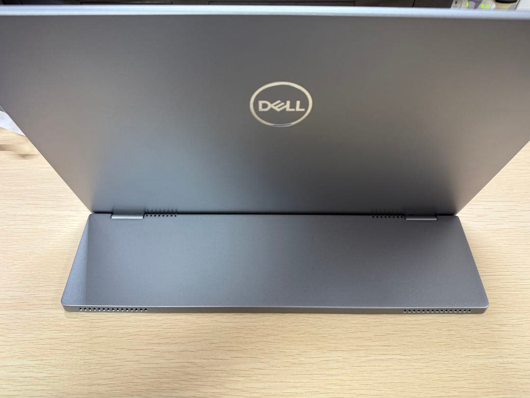 Dell C1422H 14インチ ポータブルモニタ－ その1