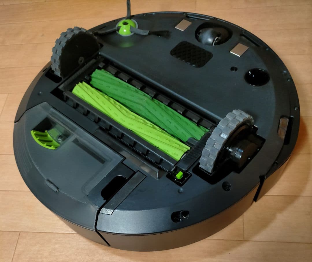 ルンバiRobotルンバi5+combo【24年製】美品