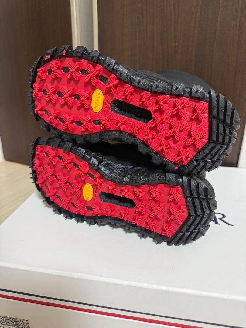 モンクレールゴアテックス ダウンブーツ ブラック　 値下げ相談可