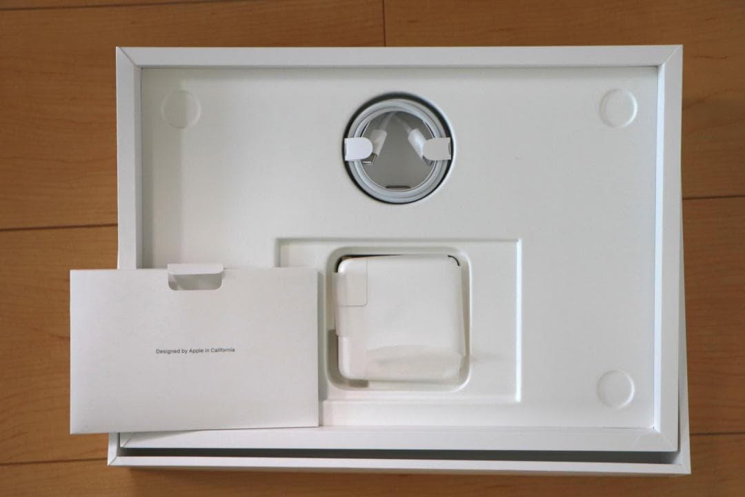 MacBook Pro 13インチ M1 2020 スペースグレー