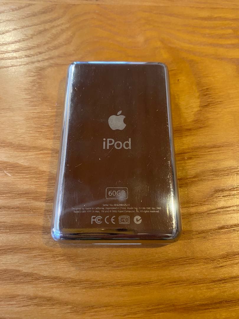 ☆美品☆ Apple ipod classic 60GB MA444J