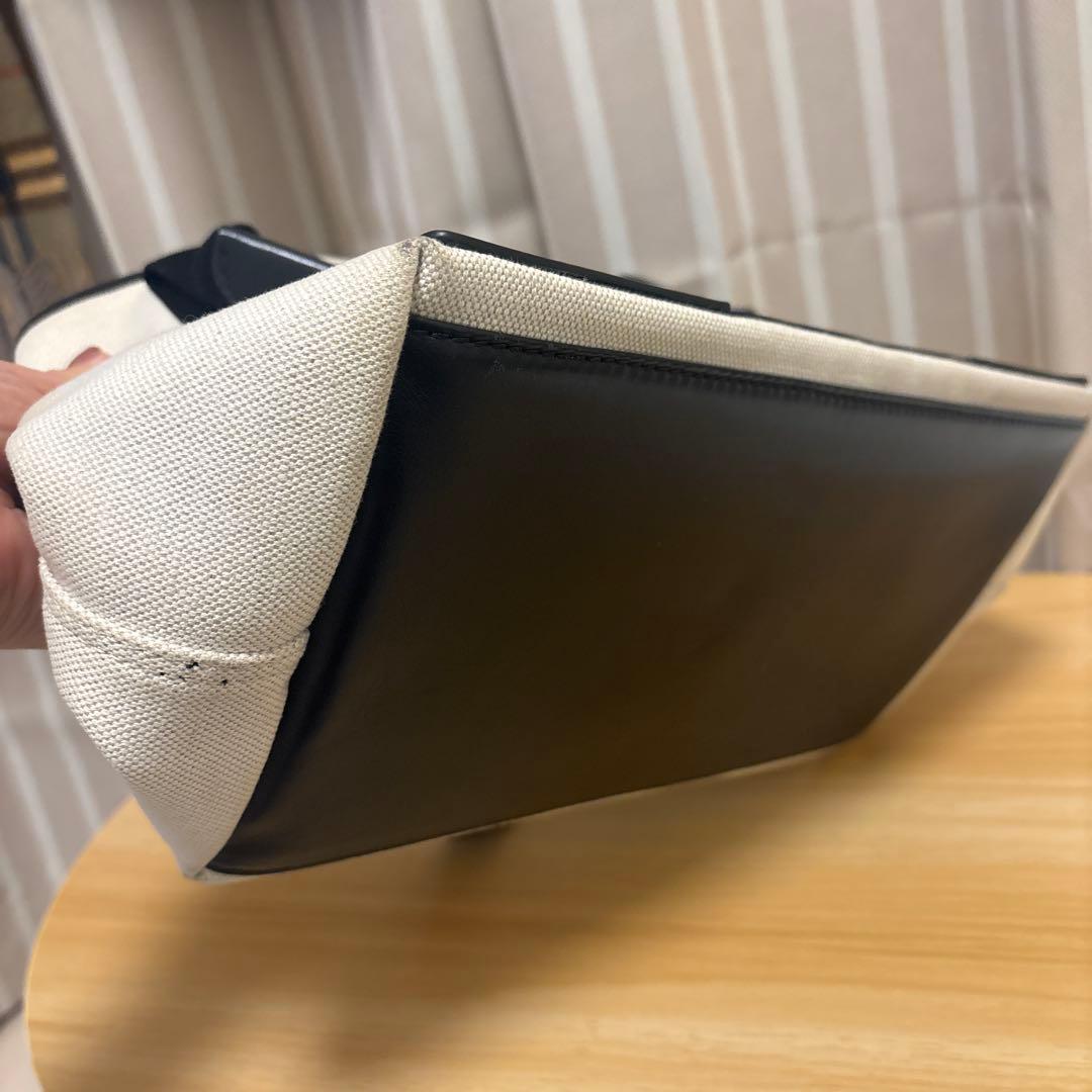 姫*様 BALENCIAGA トートバッグ ホワイト/ブラック