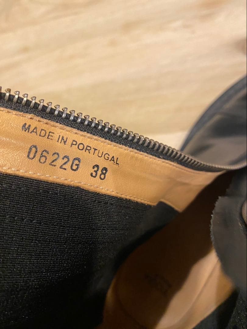 TOGAPULLA トーガプルラ　レザー ショートジップブーツ ブラック 38