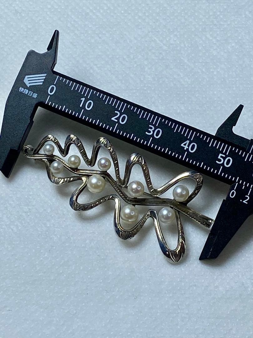 MIKIMOTO アコヤ真珠 葉型ブローチ