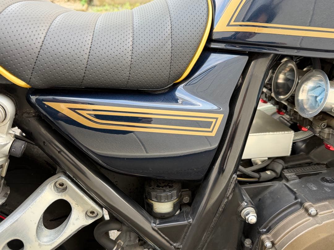 カワサキ　ZRX1100 外装　マークIIカラー