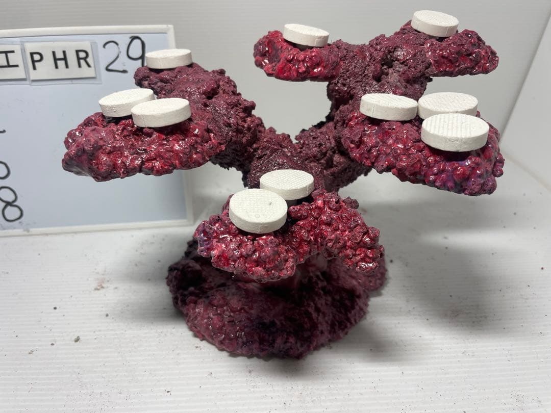 【送料無料】人工ライブロック　PHR29／10穴加工　アク抜き済み安心塗料使用