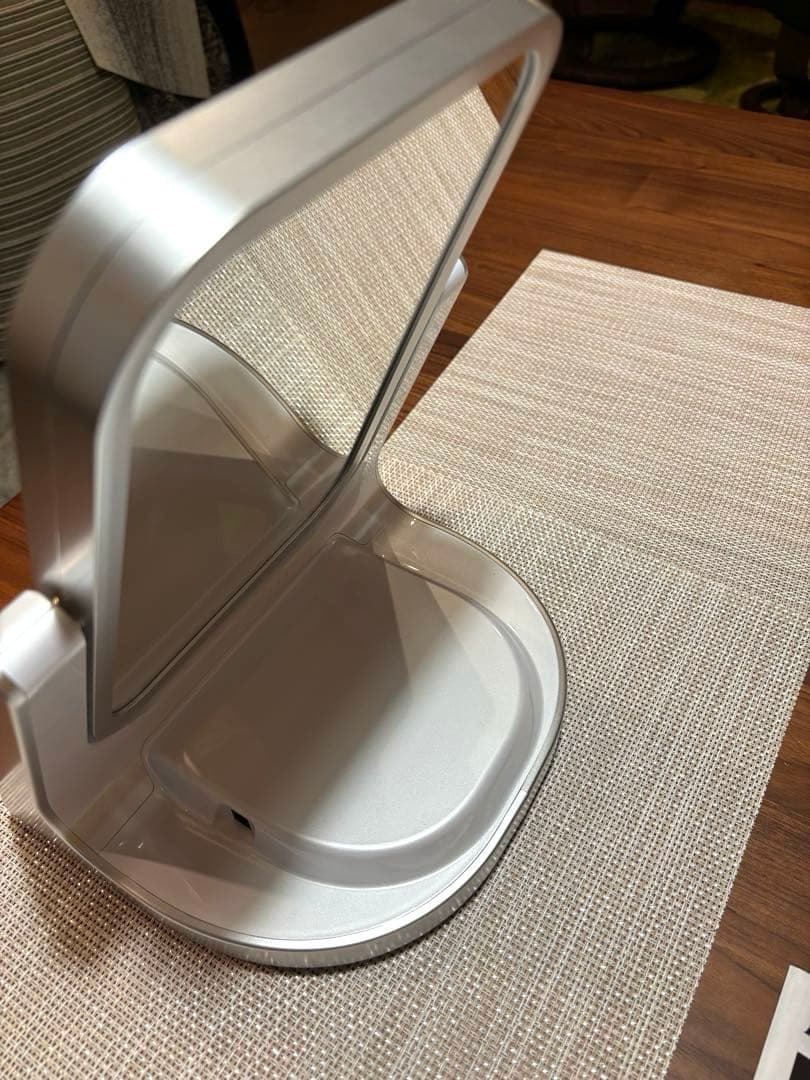 お値下げ❗️美品　アデランスビルガVIRUGA プラズマクラスター付き 光美顔器