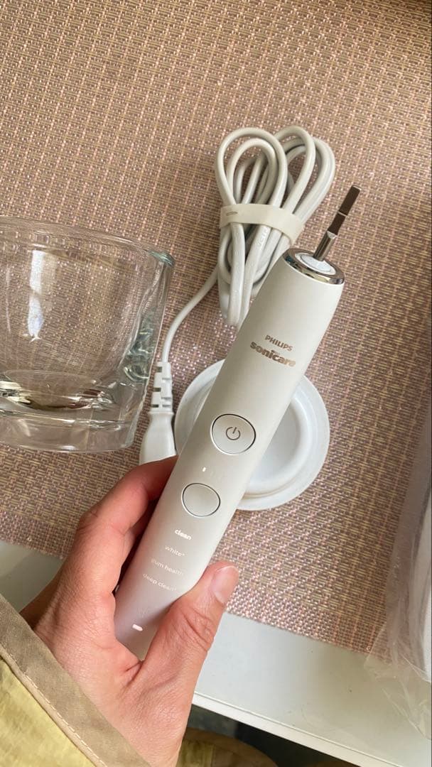 【本日限定5/3発送】フィリップソニックケアー電動歯ブラシ ダイヤモンドクリーン