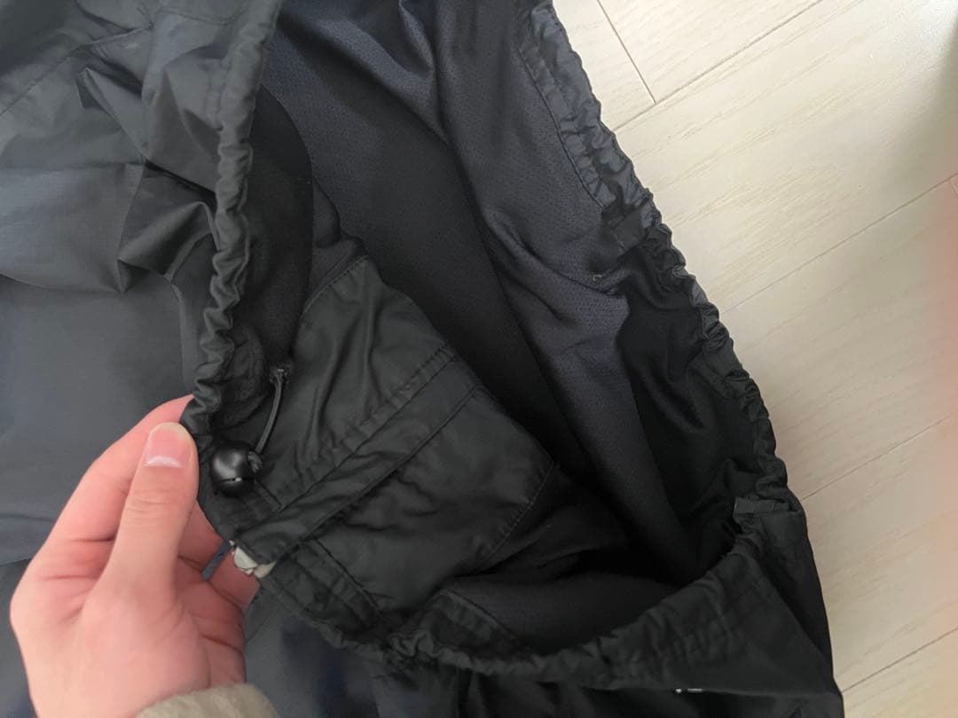 マンチェスターユナイテッド　ナイロンジャケット