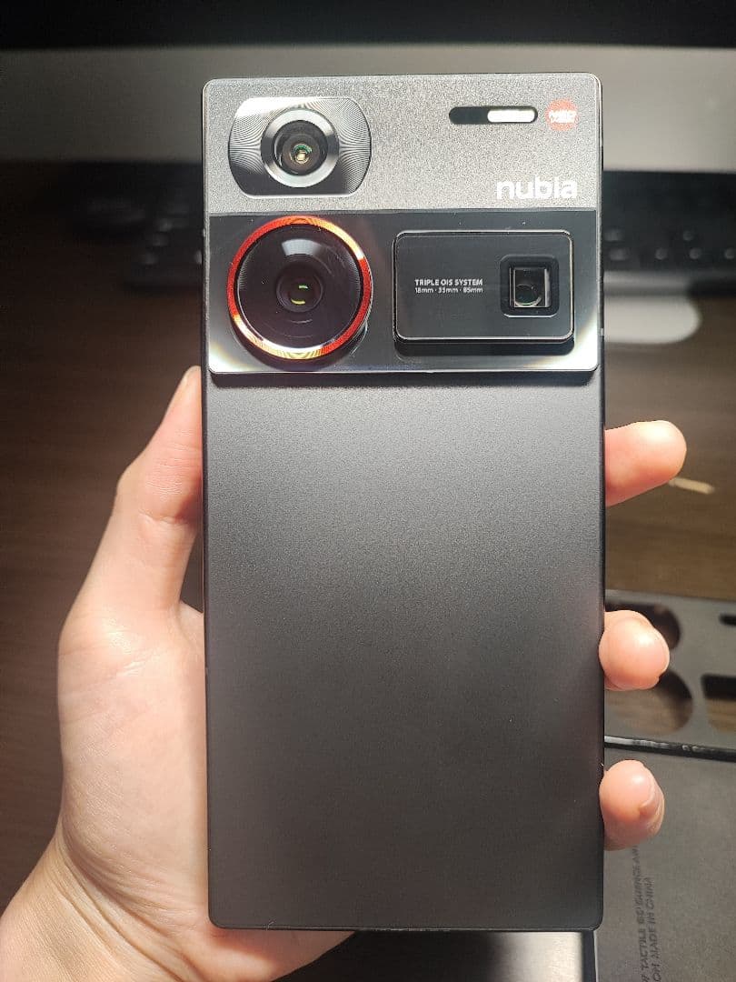 Nubia Z60 Ultra 256GB/8GB 本体のみ