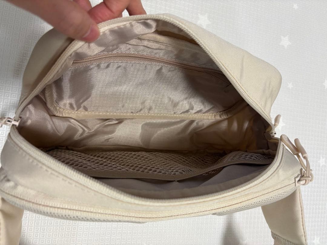 POMULU ポムル ヒップシート　ナチュラルアイボリー