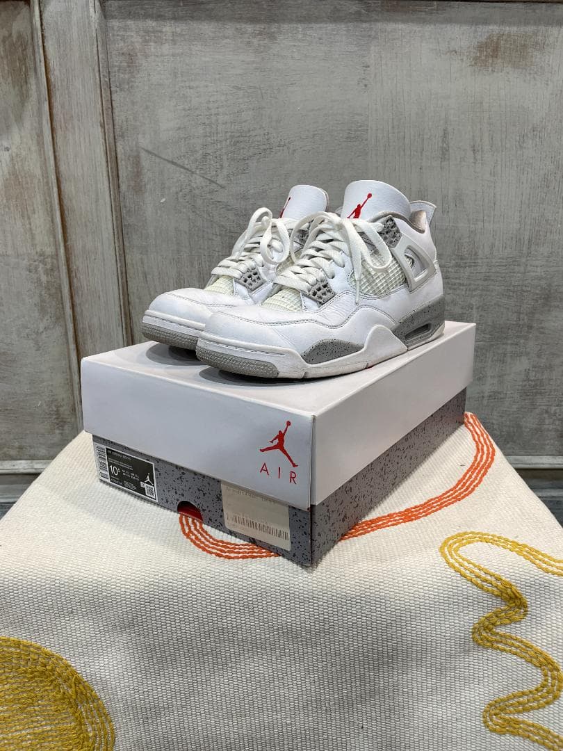 NIKE ナイキ エアジョーダン4 レトロ / テックホワイト