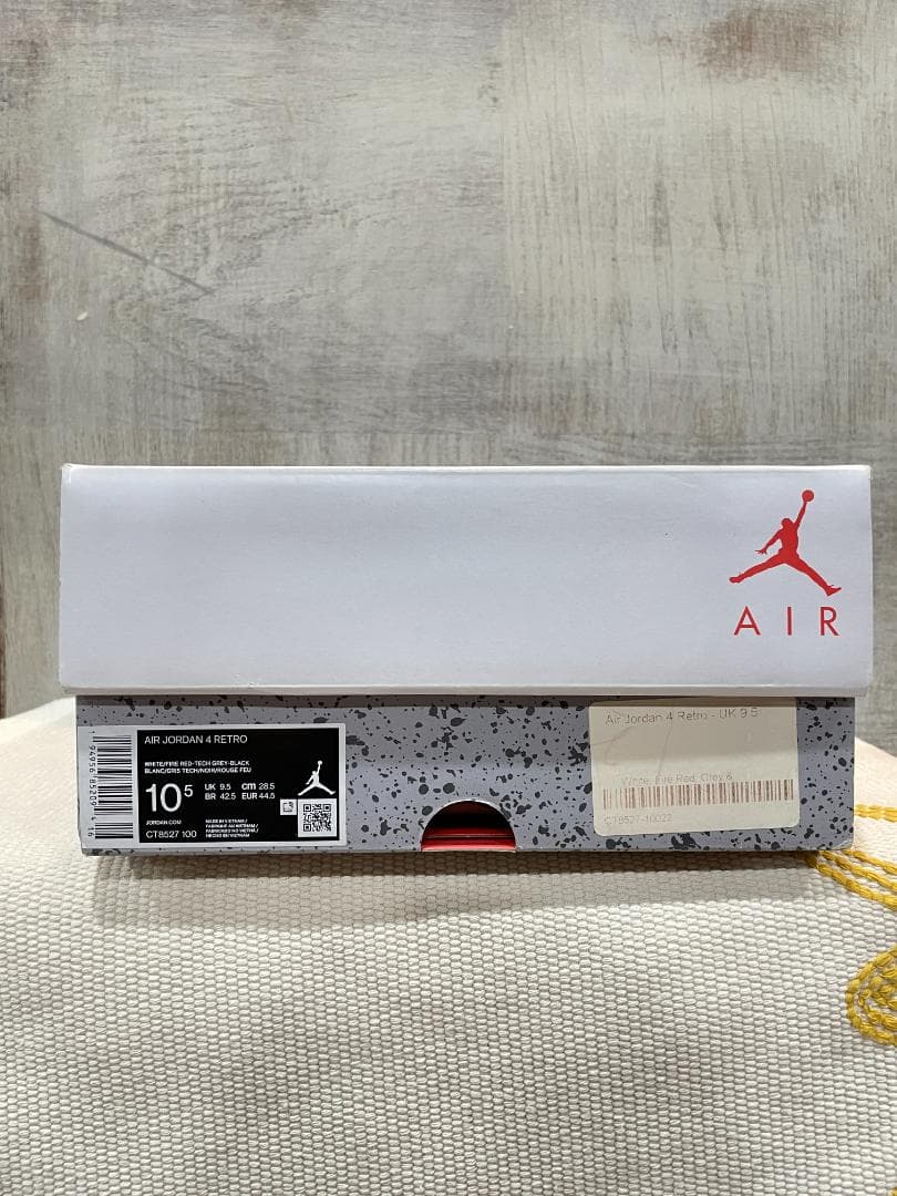 NIKE ナイキ エアジョーダン4 レトロ / テックホワイト