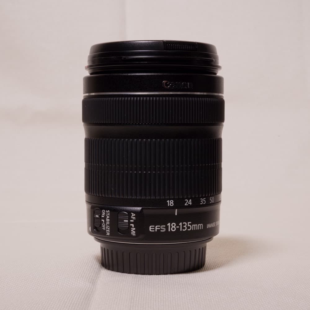 【付属品多数】EOS Kiss X6i + 18-135mmズーム キヤノン