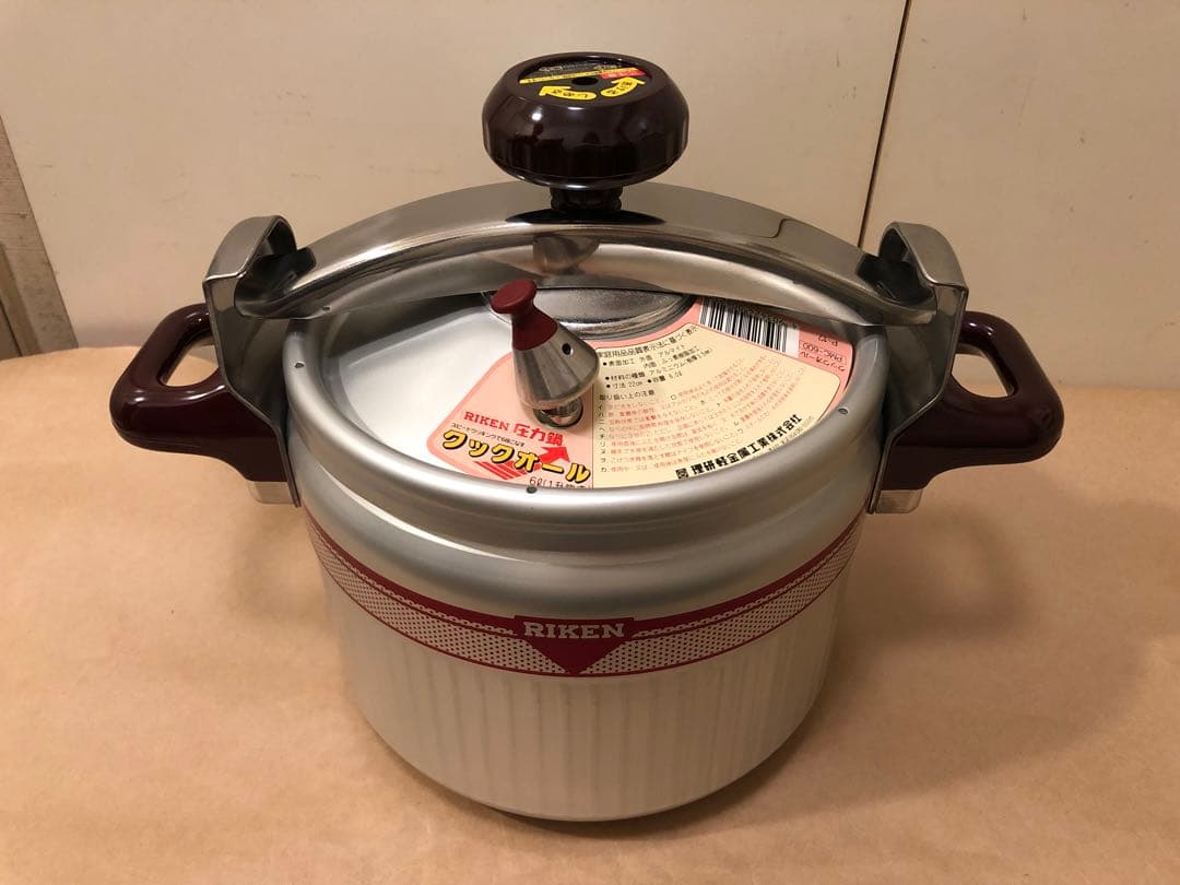 未使用品　理研　圧力鍋　クックウォール　6L 一升炊き　PMC-600
