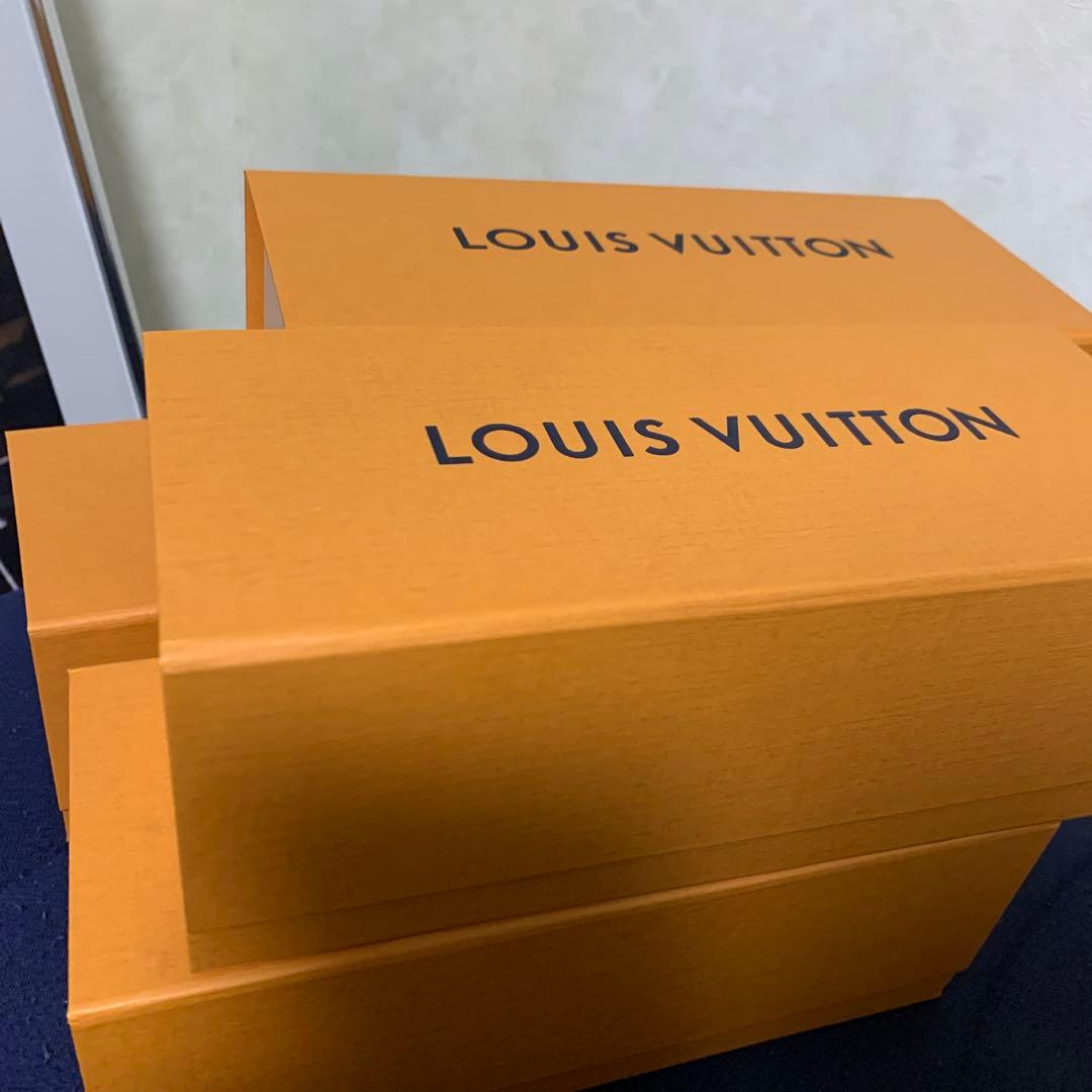 ルイヴィトン　空き箱
