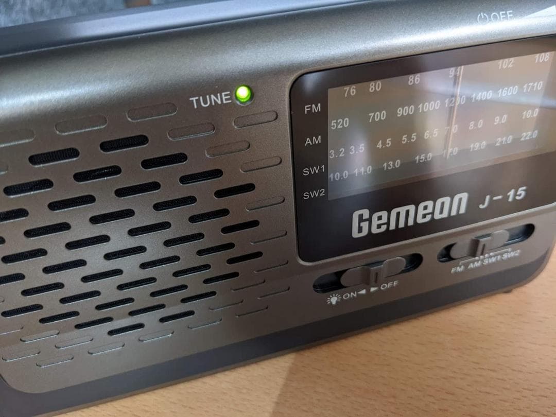 3バンド超高感度ポータブルラジオ両面懐中電灯付き、超長寿命バッテリー搭載