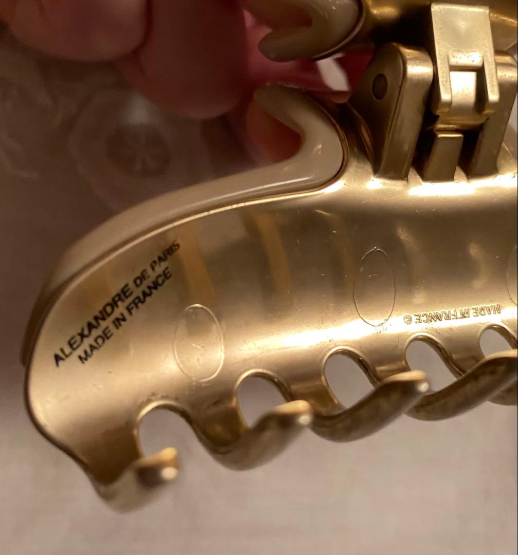 新品未使用品 アレクサンドルドゥパリ☆スワロフスキー使用ベージュ色ヘアクリップ